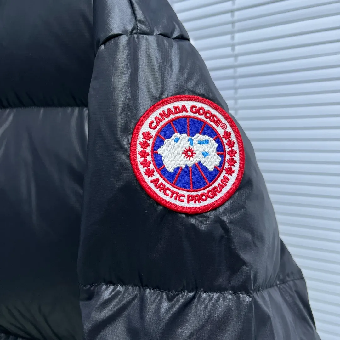 P720 Puff Short Big Goose Bread Jacket Down Jacket 2023 new official hot model CANADA GOOSE Canada Goose Puff Short Down Jacket 2256W, 4 colors early adopter version! This year’s hottest item! 4 Colors, 5 Codes
